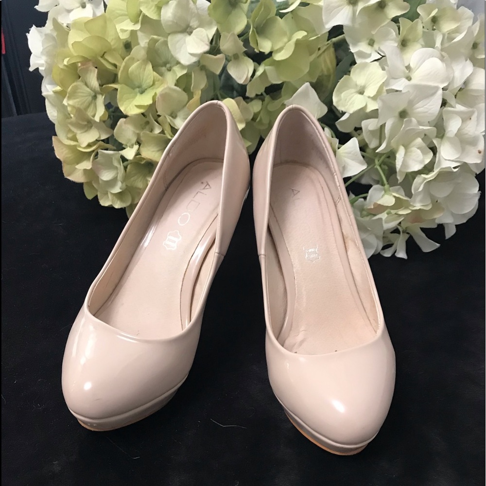 Aldo pumps in size 5 - Picture 2 of 6